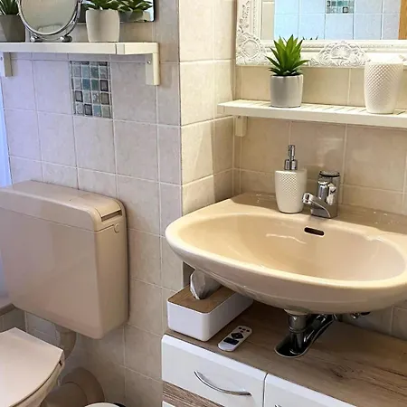 Allgaeu Neschd Apartamento Oberreute